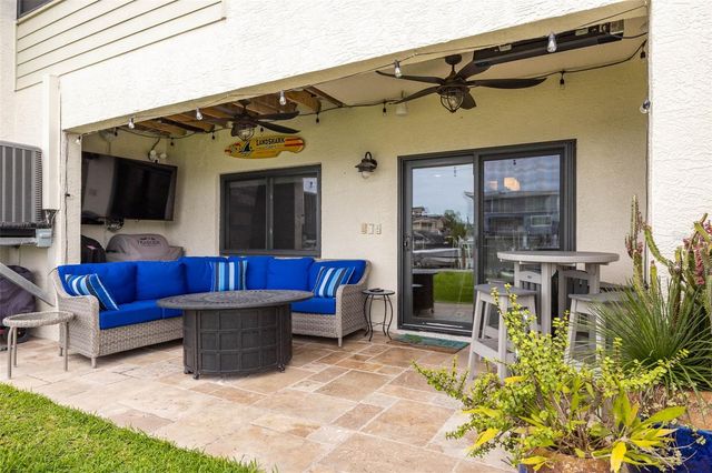 2395 HANOVER DR, Dunedin, FL 34698