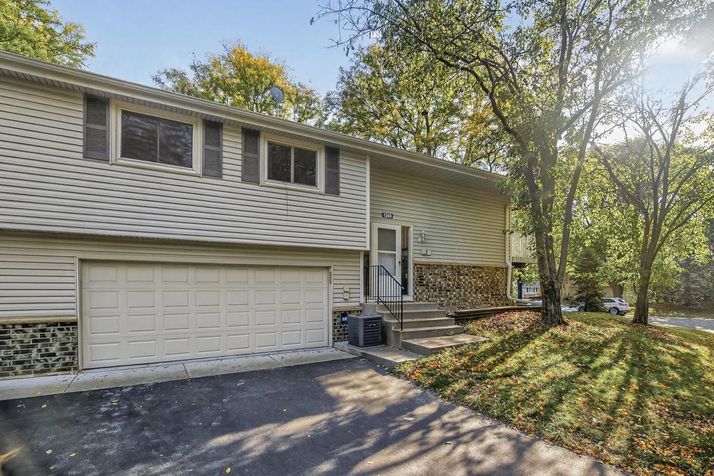 1243 Timbershore Lane, Eagan, MN 55123