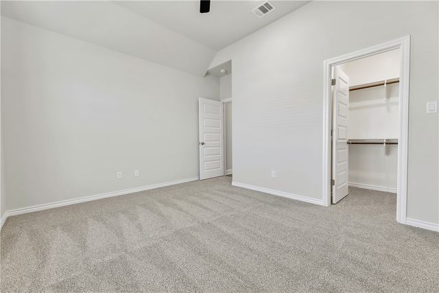 6422 Raleigh Loop, College Station, TX 77845