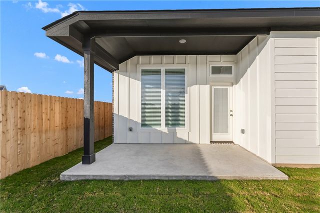 6422 Raleigh Loop, College Station, TX 77845