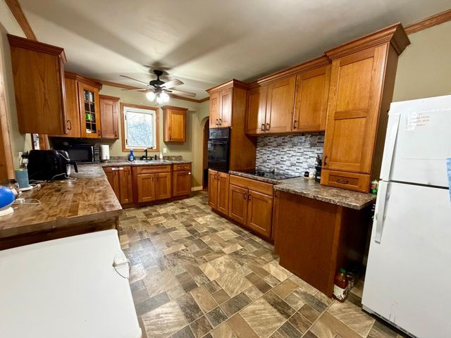 540 Columbus Avenue, Westbrook, MN 56183