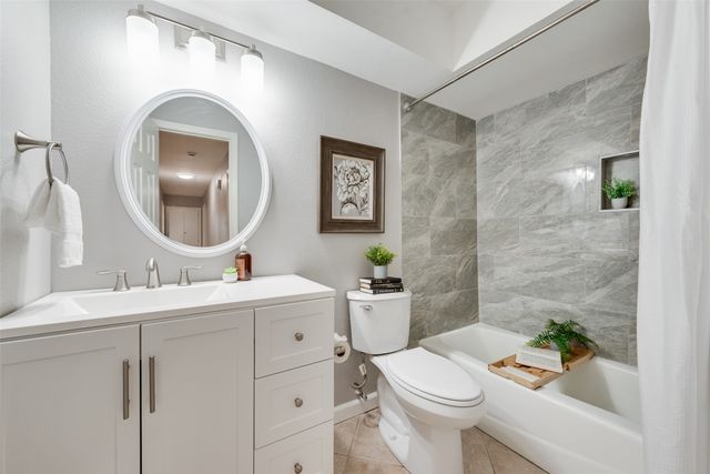 1910 Wildwood Drive, Grand Prairie, TX 75050