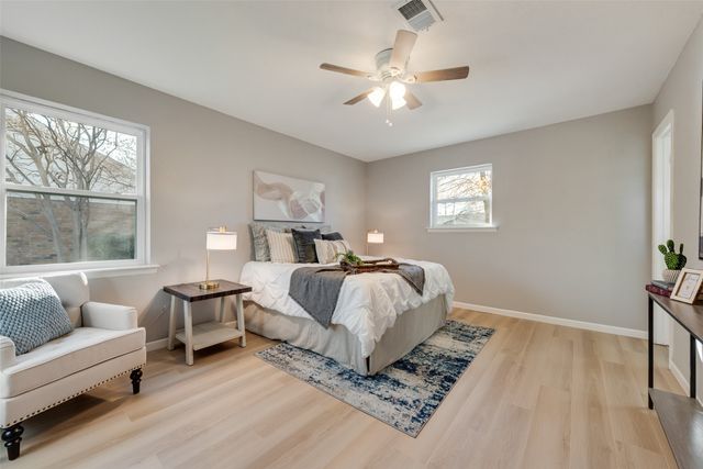 1910 Wildwood Drive, Grand Prairie, TX 75050