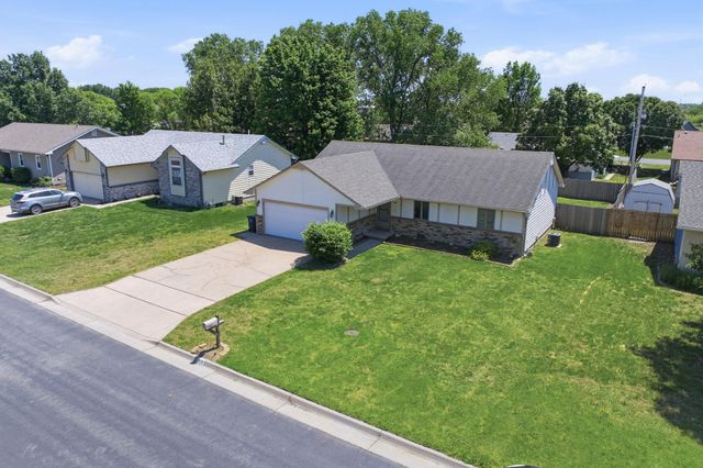 2919 W 4th Ave, El Dorado, KS 67042