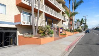 1707 Pacific Coast Highway 320, Hermosa Beach, CA 90254