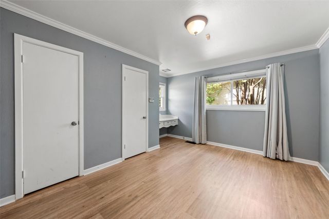 1701 Royal Oaks Drive, Waco, TX 76710