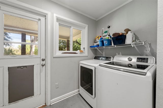 1701 Royal Oaks Drive, Waco, TX 76710