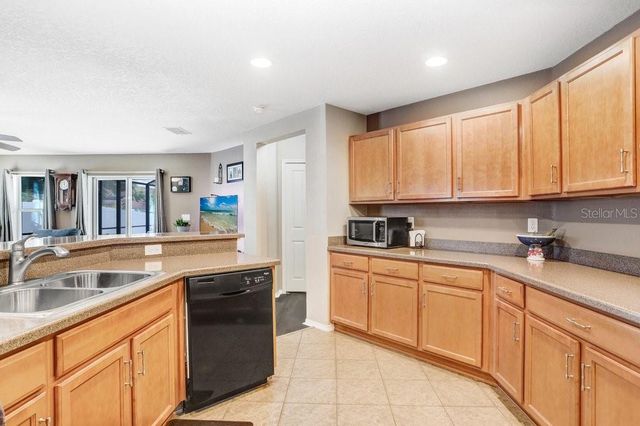 7629 TANGLE RUSH DRIVE, Gibsonton, FL 33534