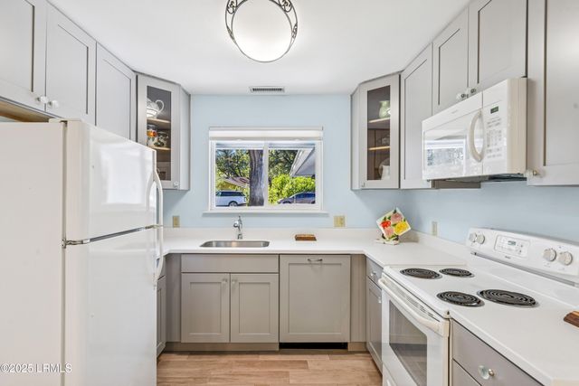 29 Oleander Street, Hilton Head Island, SC 29928