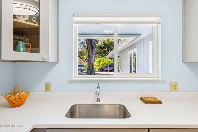 29 Oleander Street, Hilton Head Island, SC 29928