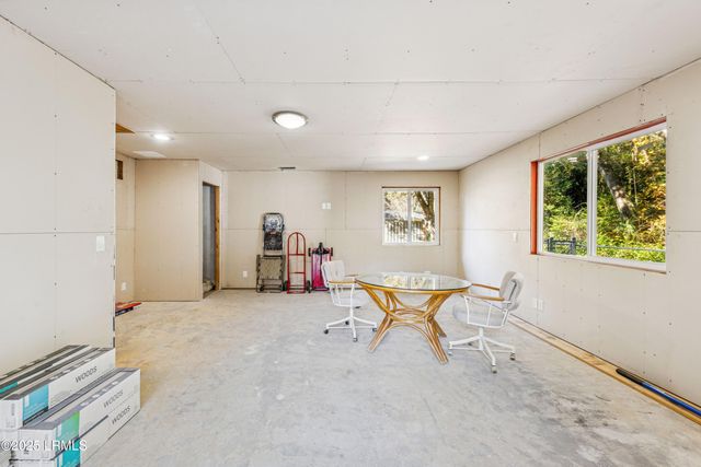 29 Oleander Street, Hilton Head Island, SC 29928