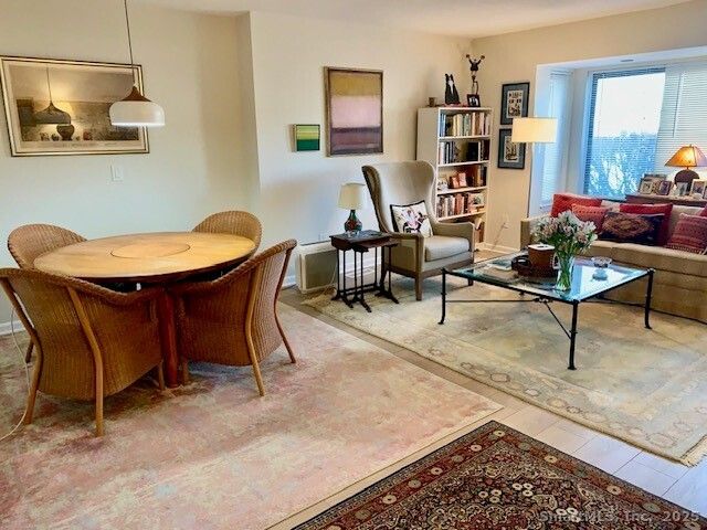 350 Grovers Avenue 1C, Bridgeport, CT 06605