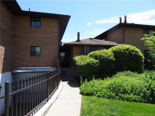 350 Grovers Avenue 1C, Bridgeport, CT 06605