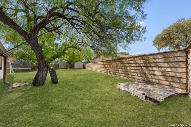 4906 El Gusto, San Antonio, TX 78233