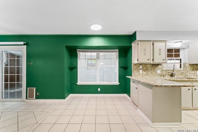 4906 El Gusto, San Antonio, TX 78233