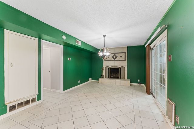 4906 El Gusto, San Antonio, TX 78233