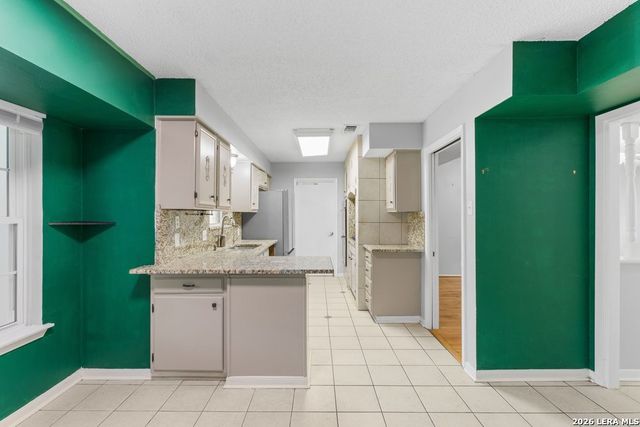 4906 El Gusto, San Antonio, TX 78233