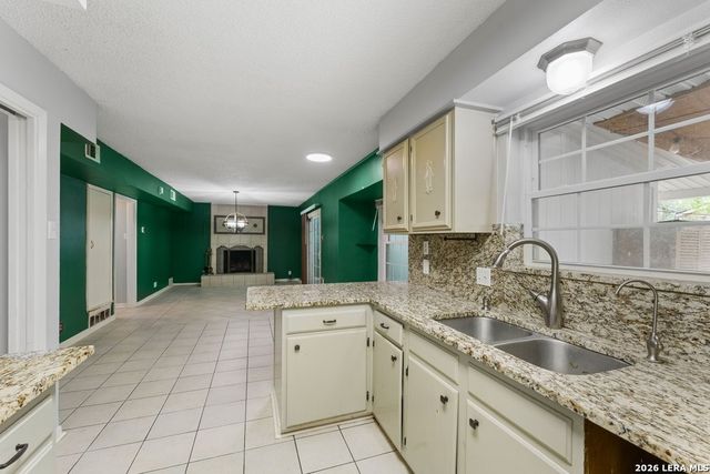 4906 El Gusto, San Antonio, TX 78233