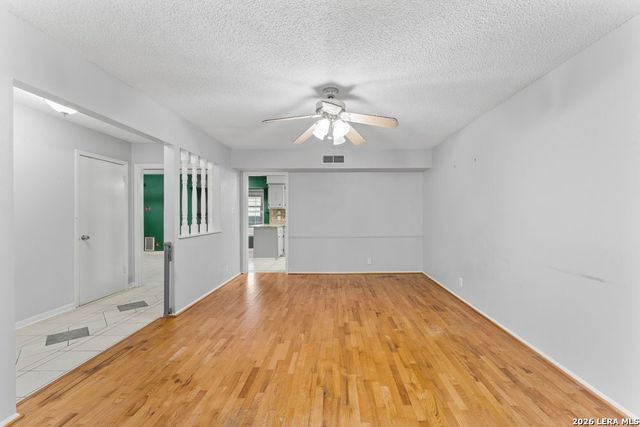 4906 El Gusto, San Antonio, TX 78233