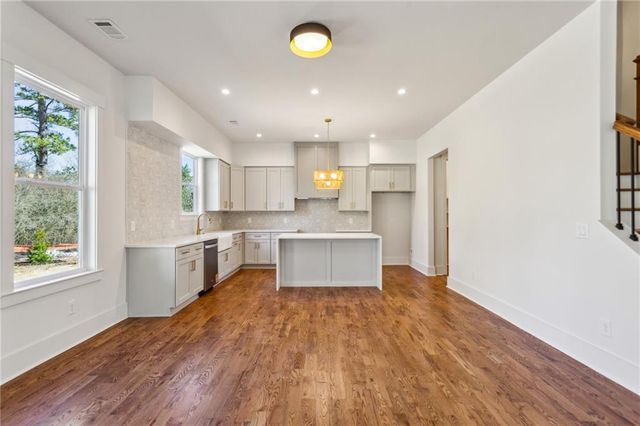 482 Majestic Oaks Place, Smyrna, GA 30082