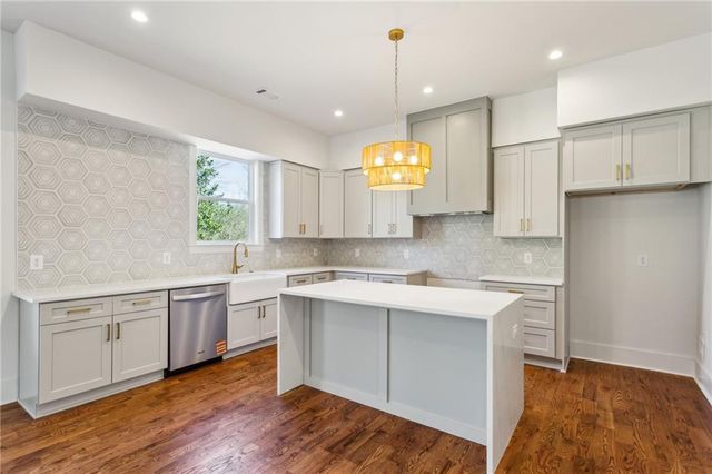 482 Majestic Oaks Place, Smyrna, GA 30082