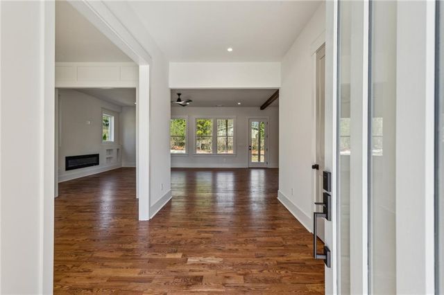 482 Majestic Oaks Place, Smyrna, GA 30082