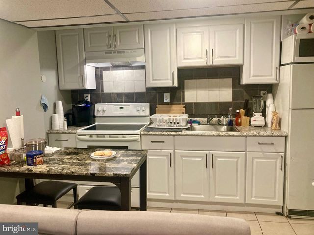 1941 S 30TH ST, Philadelphia, PA 19145