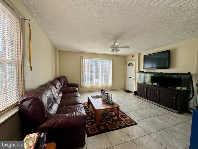 1941 S 30TH ST, Philadelphia, PA 19145