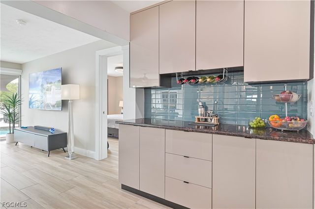 4322 Harbour LN, North Fort Myers, FL 33903