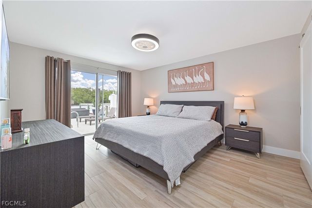 4322 Harbour LN, North Fort Myers, FL 33903