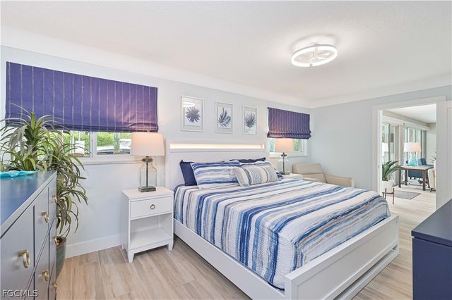 4322 Harbour LN, North Fort Myers, FL 33903