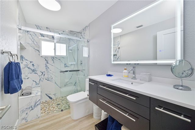 4322 Harbour LN, North Fort Myers, FL 33903