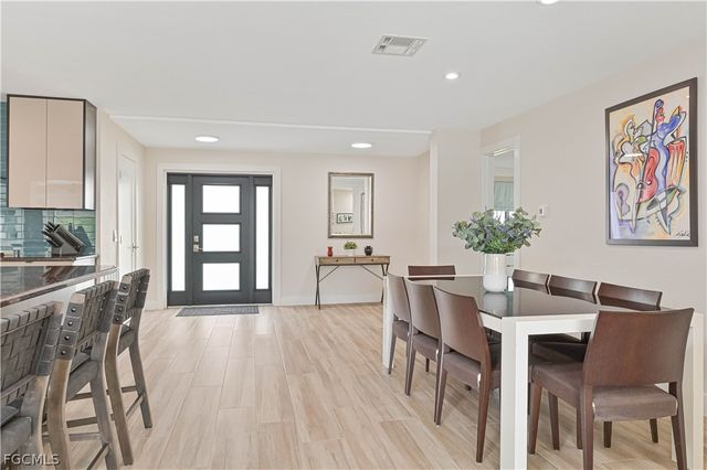 4322 Harbour LN, North Fort Myers, FL 33903