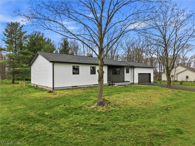 44129 Columbiana Waterford Road, Columbiana, OH 44408