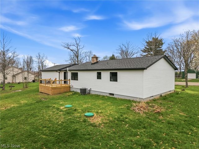 44129 Columbiana Waterford Road, Columbiana, OH 44408