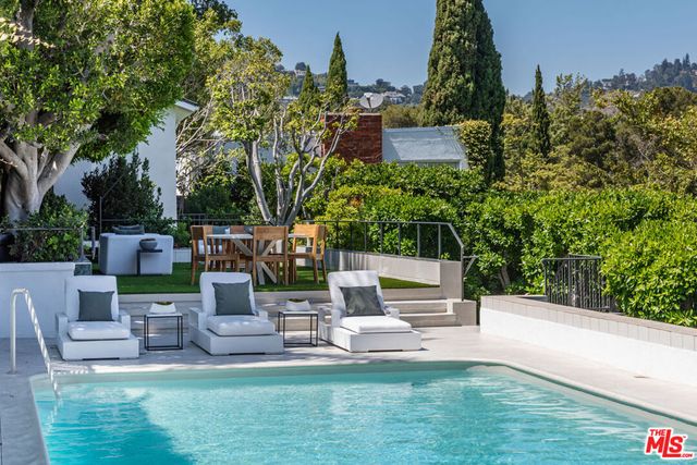 365 Norcroft Avenue, Los Angeles, CA 90024