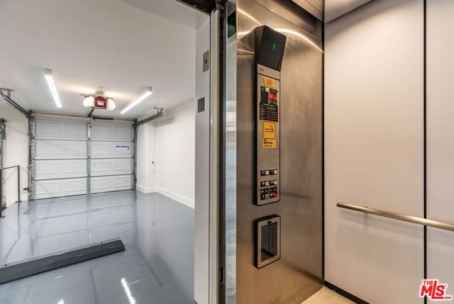 365 Norcroft Avenue, Los Angeles, CA 90024