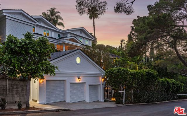 365 Norcroft Avenue, Los Angeles, CA 90024