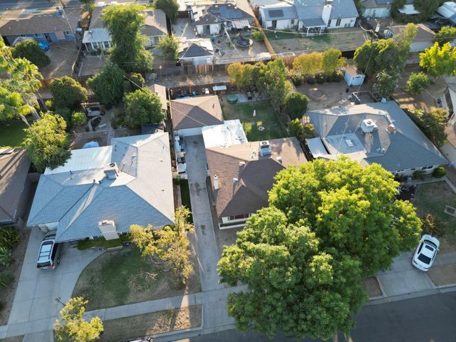 3653 N Hulbert Avenue, Fresno, CA 93705