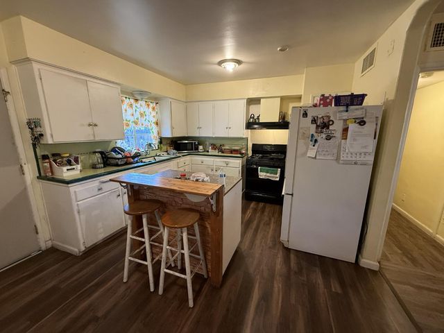 3653 N Hulbert Avenue, Fresno, CA 93705