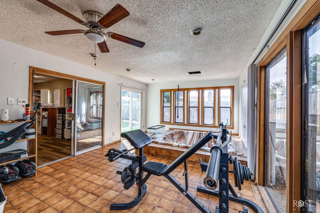 Image 34 of property listing at 3929 Millbrook Drive, San Angelo, TX 76904