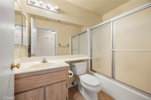 409 Utica D36, Huntington Beach, CA 92648