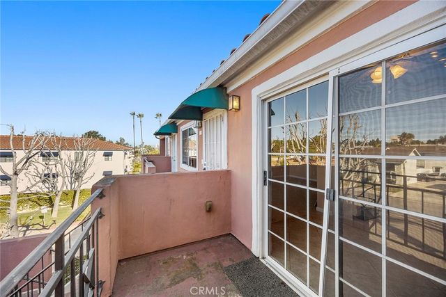 409 Utica D36, Huntington Beach, CA 92648