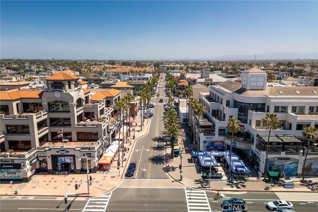 409 Utica D36, Huntington Beach, CA 92648