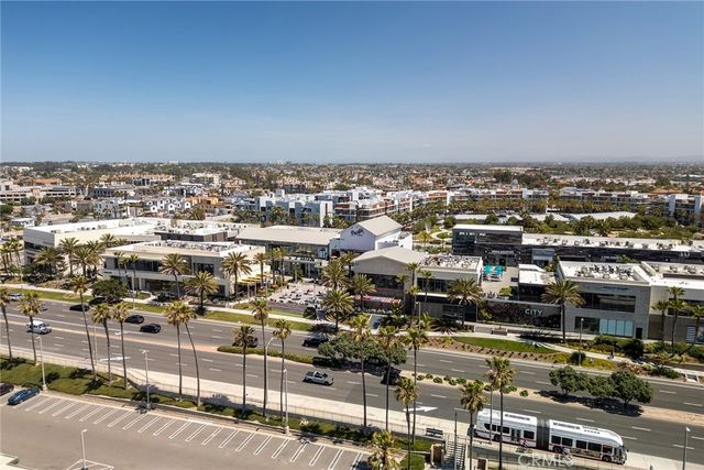 409 Utica D36, Huntington Beach, CA 92648