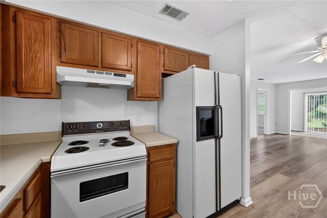 73 Colony Park Drive, Savannah, GA 31406