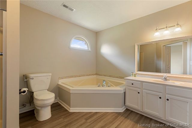 7793 Four Leaf Drive, Greenville, IN 47124