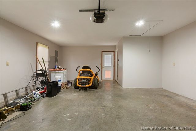 7793 Four Leaf Drive, Greenville, IN 47124