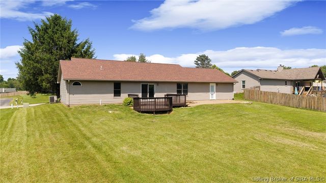 7793 Four Leaf Drive, Greenville, IN 47124