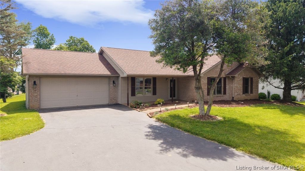 7793 Four Leaf Drive, Greenville, IN 47124